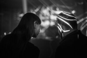 「丸投げ」を卒業する。議論の視座を一段上げる「質問力」とは