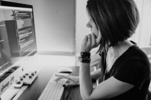 AIが120点のコードを書いても、人間のエンジニアが必要な「3つの理由」